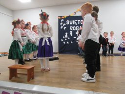 2025-11-06 Święto rogala w Osieku